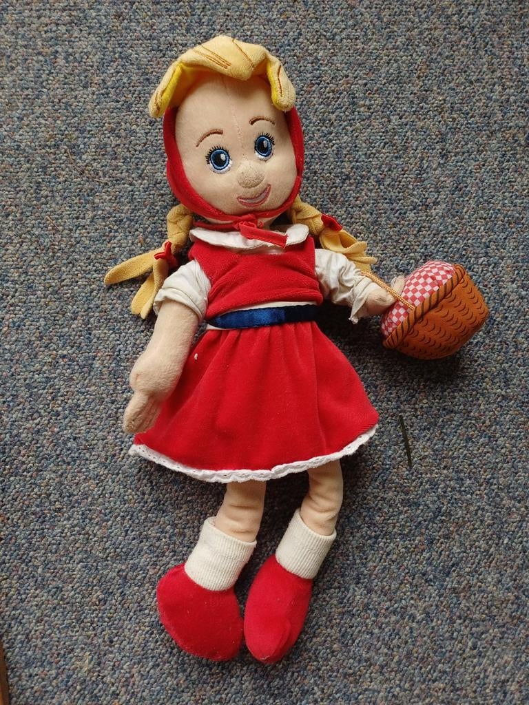 Roodkapje knuffel Efteling, Verzamelen, Efteling, Ophalen of Verzenden, Gebruikt, Beeldje of Poppetje