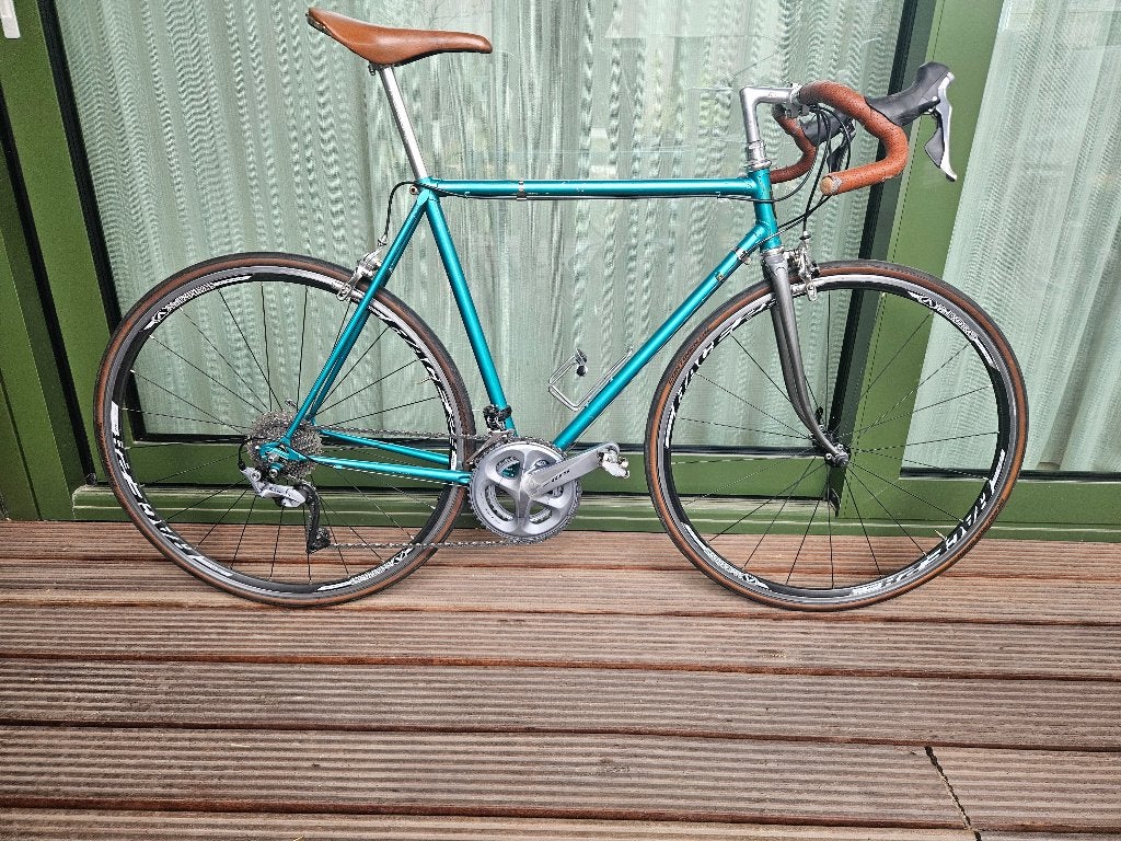 Vintage racefiets met moderne Shimano 105 RD7000 groepset, Gebruikt, Staal, Meer dan 20 versnellingen, 53 tot 57 cm