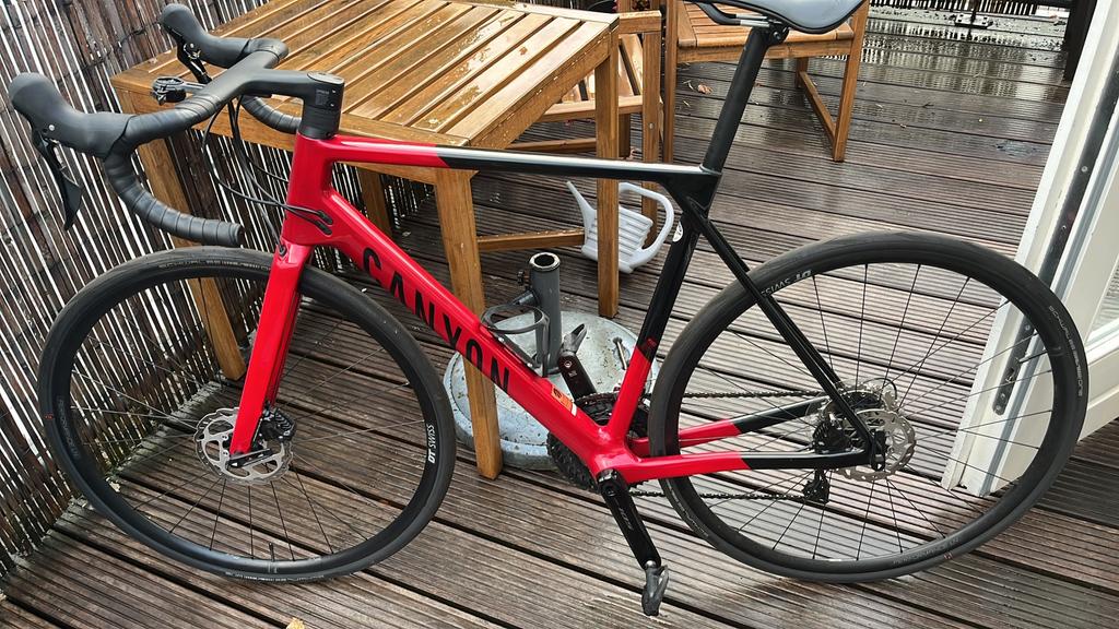 Canyon Ultimate CF SL 7 2024 Carbon Bike – Size L – <1000 km, Carbon, Zo goed als nieuw, Meer dan 20 versnellingen, Ophalen