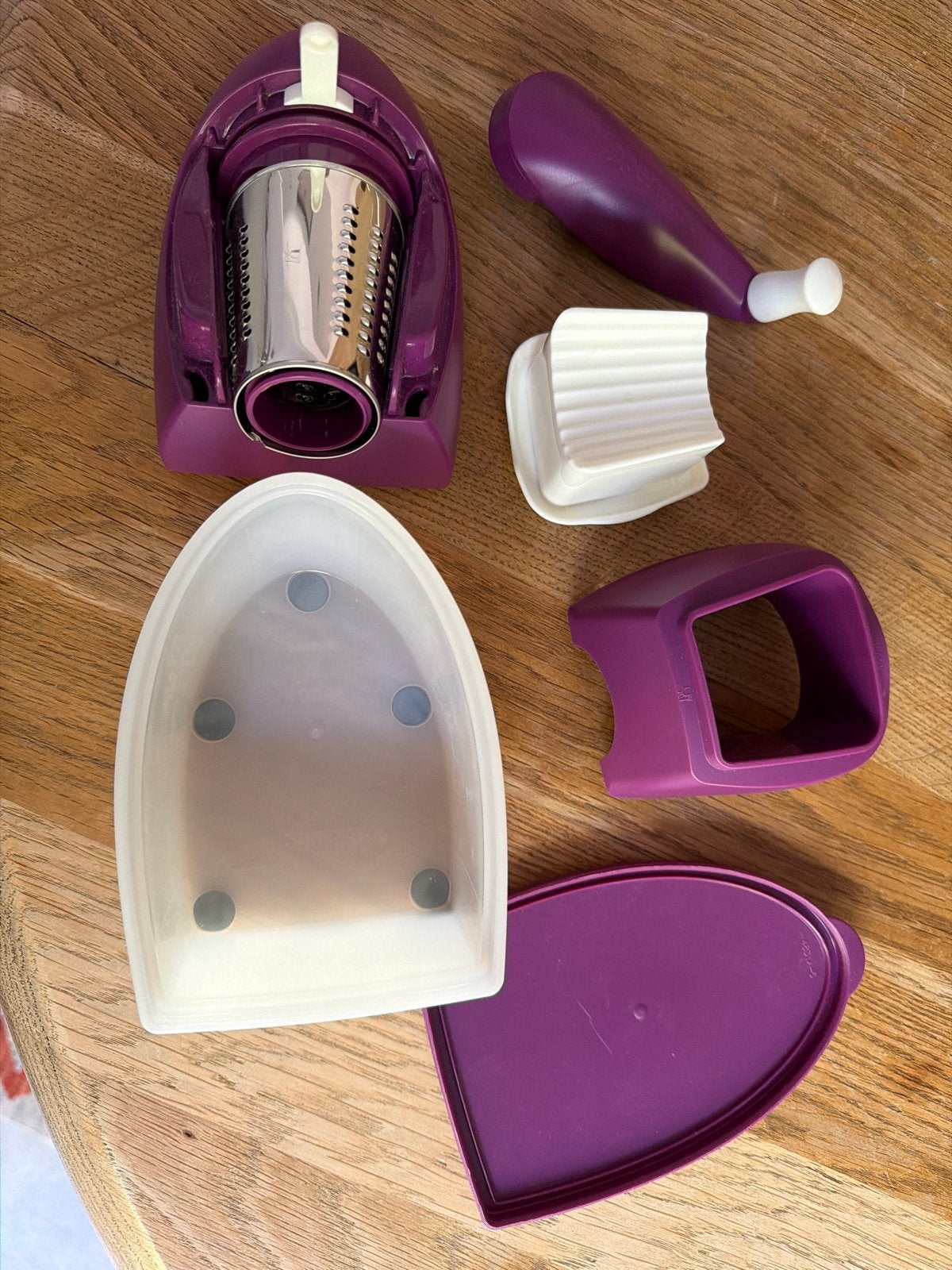 Tupperware Kaasmolen / Rasp - Paars/Wit, Paars, Overige typen, Nieuw, Ophalen of Verzenden