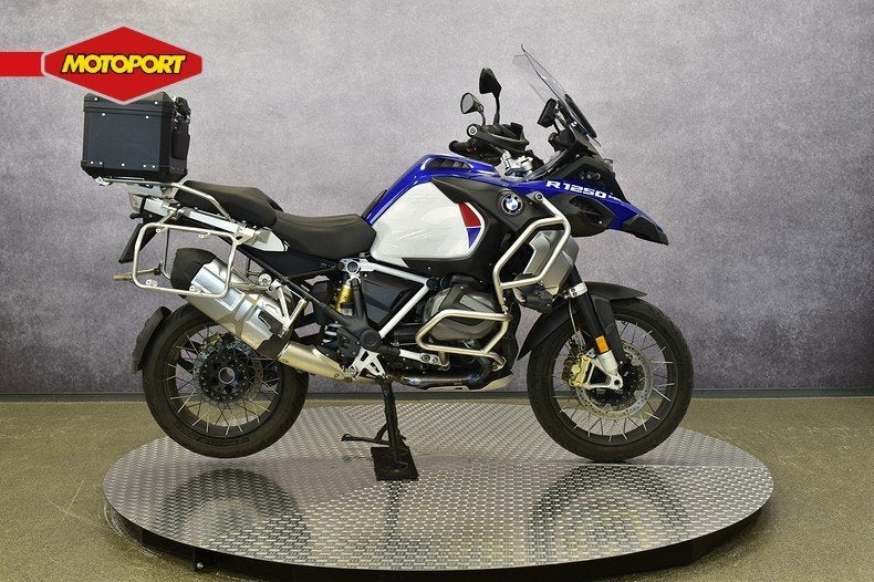 BMW R 1250 GS ADVENTURE (bj 2019), Einsteinlaan 5
2289 CC  Rijswijk, NL, Bedrijf, BMW Motorrad Nederland, Toermotor