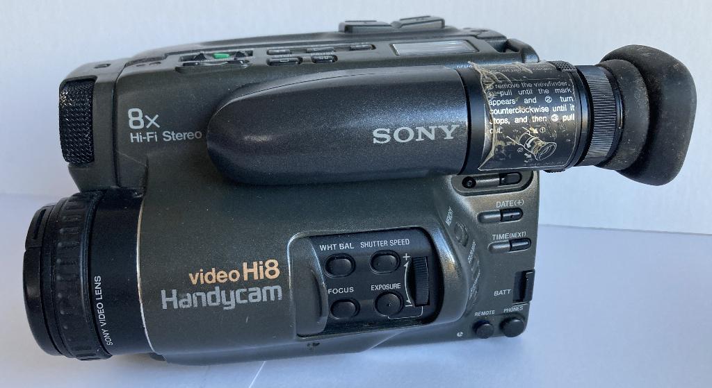 Sony handycam, Mini dv, 20x of meer, Ophalen of Verzenden, Camera