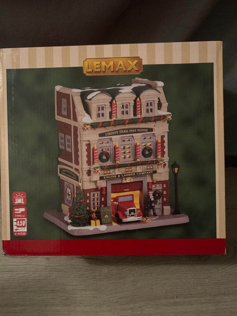 Lemax Liberty Trail Fire House #45273, Diversen, Ophalen of Verzenden, Zo goed als nieuw