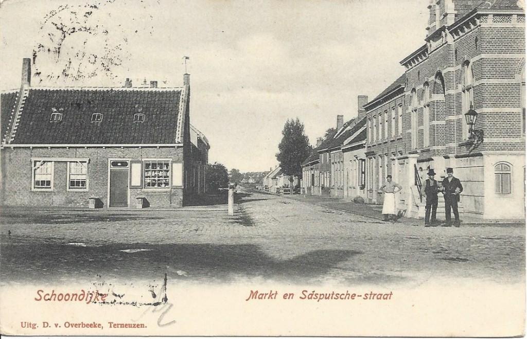 Schoondijke (Zld.) Markt, Sasputsche-straat, Volk, gel. 1903, Ophalen of Verzenden, Voor 1920, Gelopen, Zeeland
