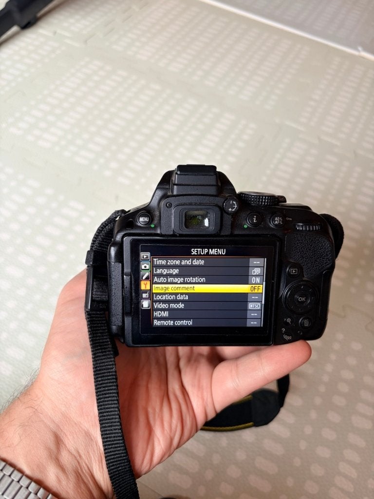 Nikon D5300 + 18-55mm VR II lens + bag + USB, Ophalen, Gebruikt, Spiegelreflex, Kantelbaar/draaibaar scherm