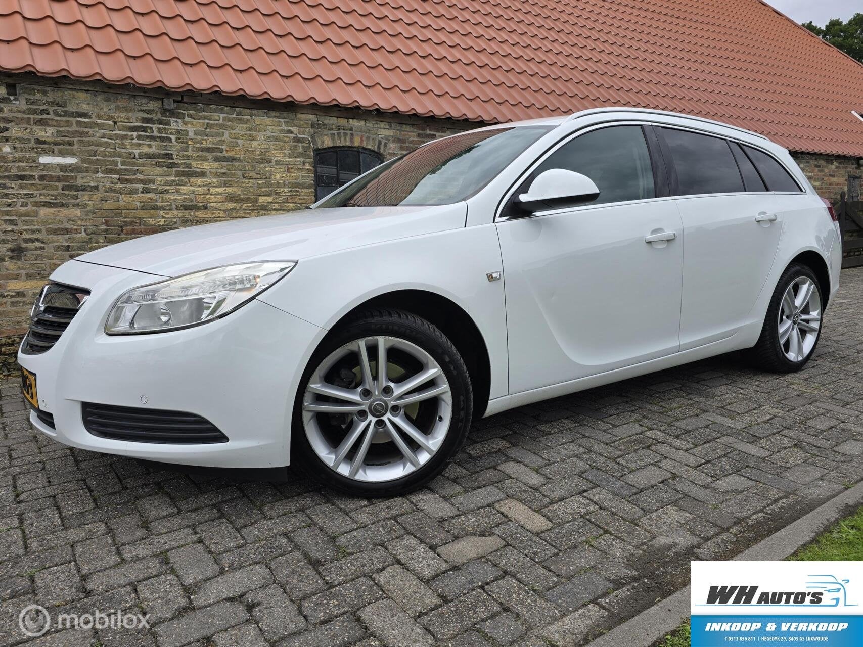 Opel Insignia Sports Tourer 1.8 Executive, Auto's, Gebruikt, 4 cilinders, 1796 cc, Wit
