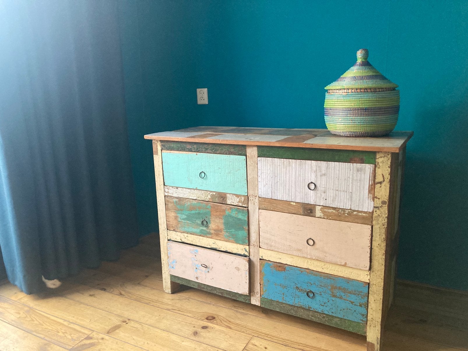 Unieke sloophouten commode/kast, Ophalen, 100 tot 150 cm, Vintage, Ibiza, Zo goed als nieuw