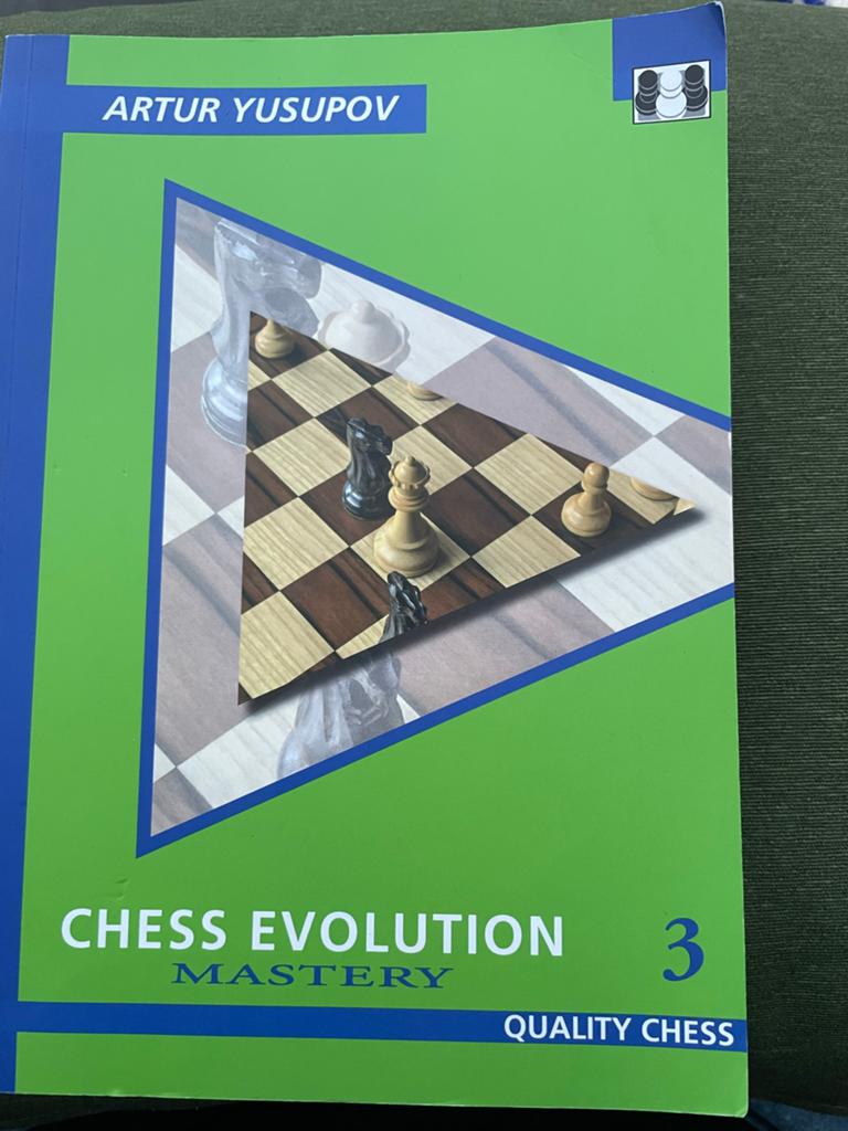 Schaakboek: Chess Evolution Mastery 3 - Artur Yusupov, Ophalen of Verzenden, Zo goed als nieuw, Overige niveaus