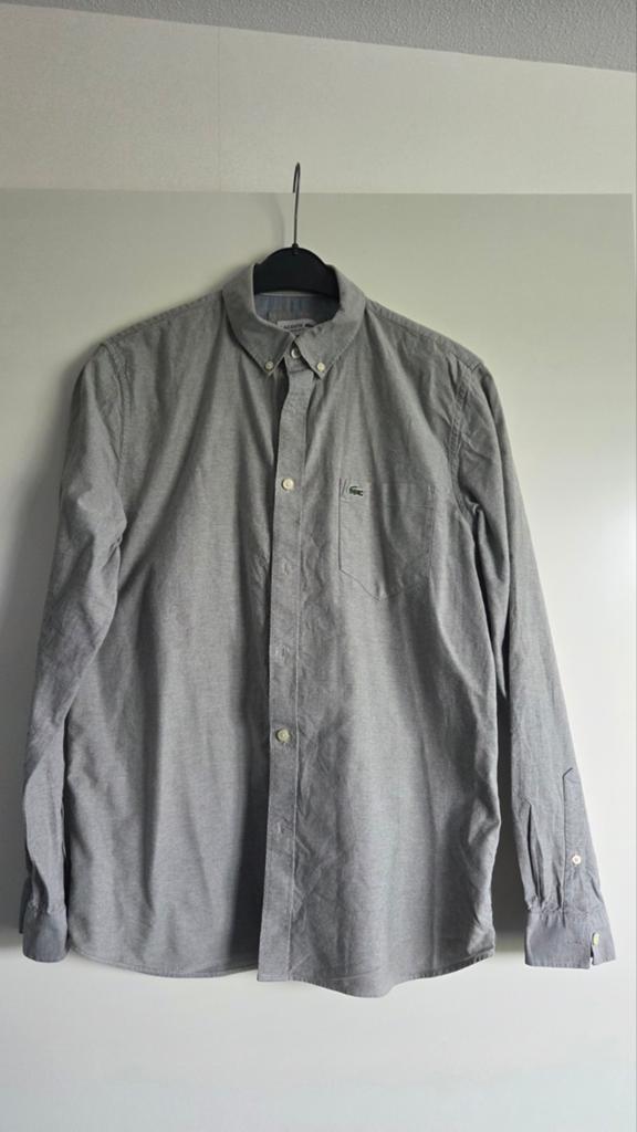 Effengrijs Lacoste overhemd (maat M/L), Kleding | Heren, Overhemden, Lacoste, Ophalen of Verzenden, Overige halswijdtes, Grijs