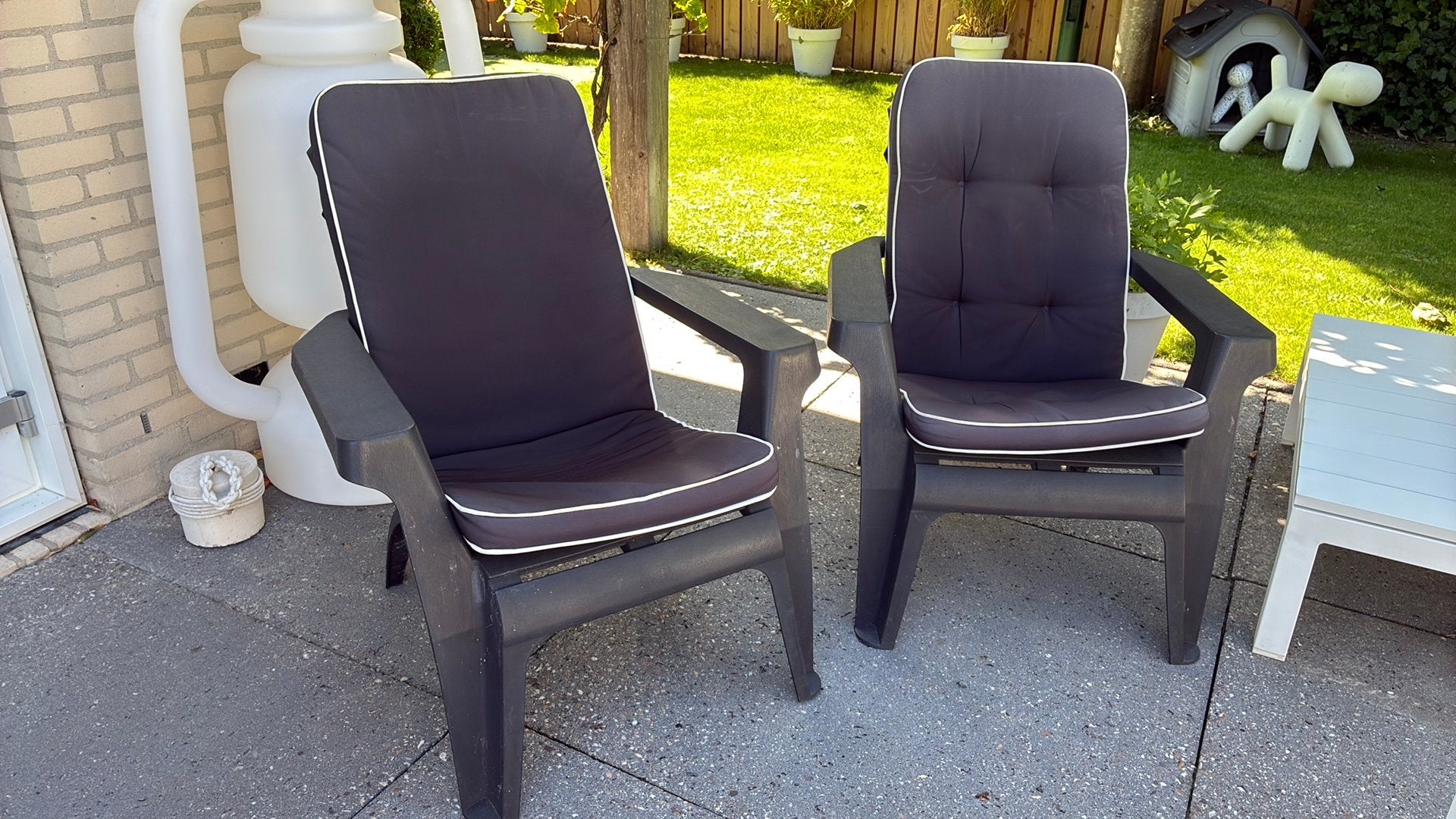 Stapelbare Adirondack Tuinstoel met Kussen- Antraciet, Tuin en Terras, Tuinstoelen, Ophalen, Gebruikt, Kunststof, Stapelbaar