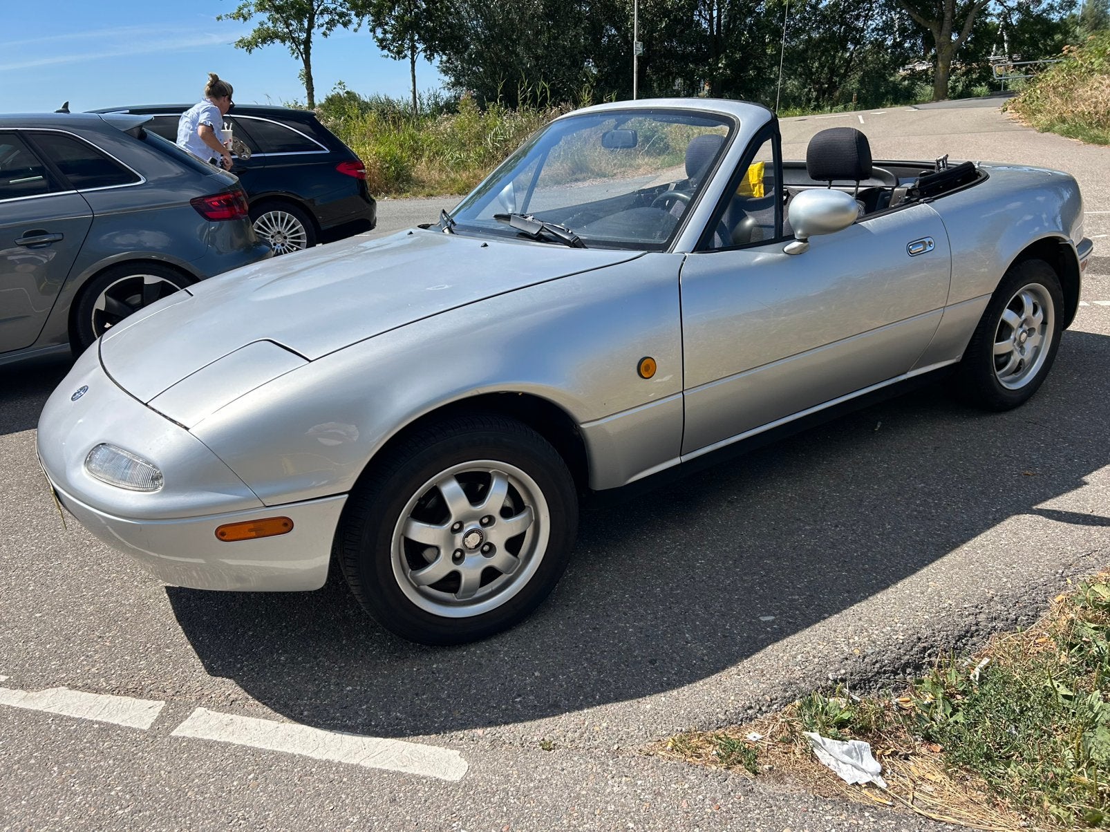 Mazda MX-5 Miata 1.6 (NA) 1995 147.000km, Auto's, Zwart, Cabriolet, 990 kg, Handgeschakeld