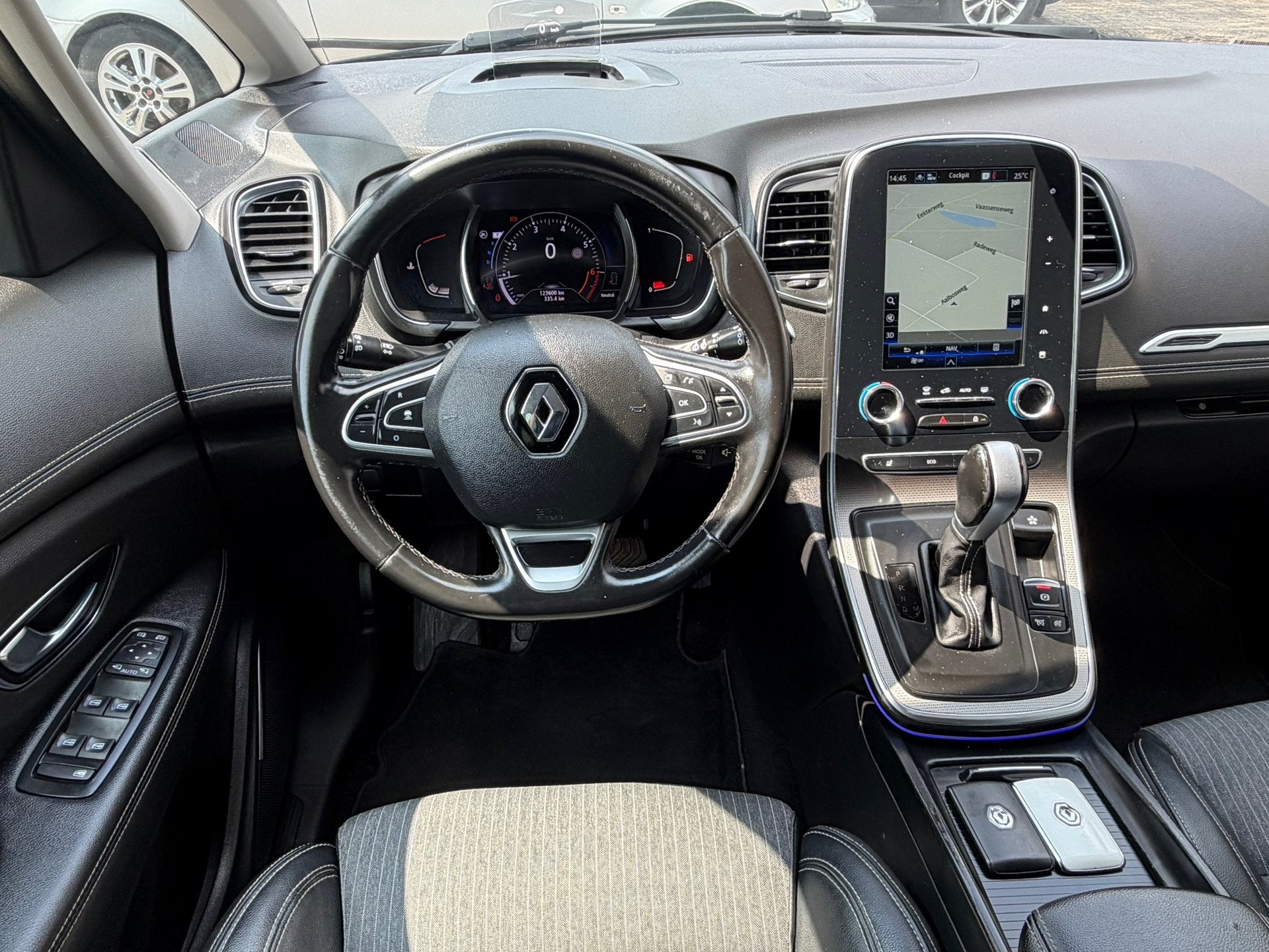 Renault Grand Scénic 1.3 TCe 158PK 7PersAutomaat,Navi.Clima, Adaptive Cruise Control, 4 cilinders, Blauw, Bedrijf