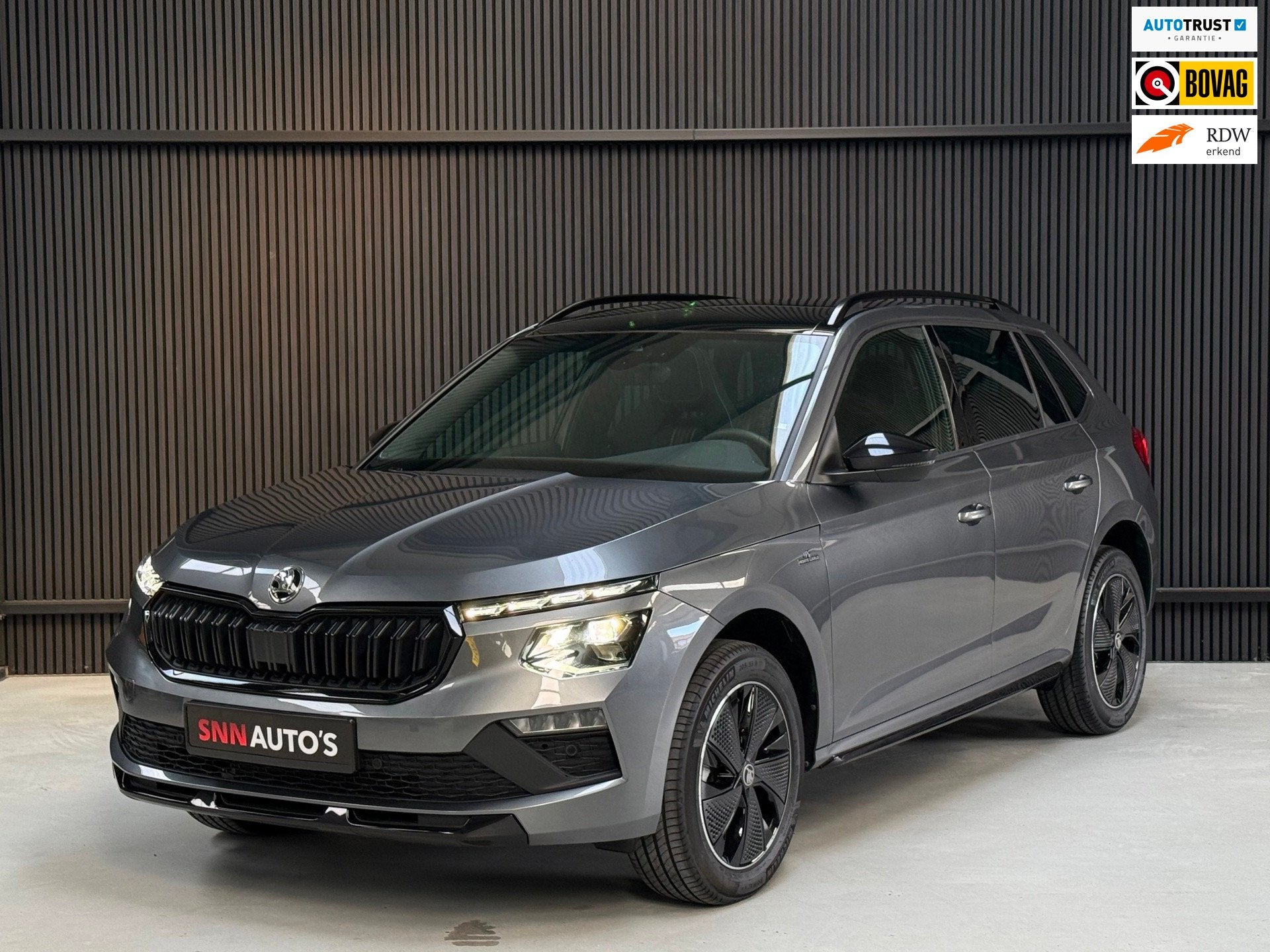 Skoda Kamiq Monte Carlo 1.5 TSI 150PK |Pano|Camera|Stuurverw, Auto's, Skoda, Dealer onderhouden, Euro 6, 150 pk, Kamiq