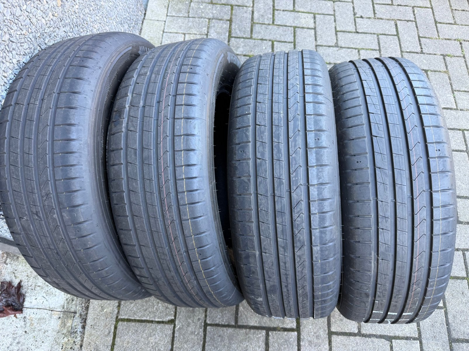 4x Hankook Ventus Prime 4 215/65R17 99H banden NIEUW, Auto-onderdelen, Banden en Velgen, 215 mm, 17 inch, Ophalen of Verzenden