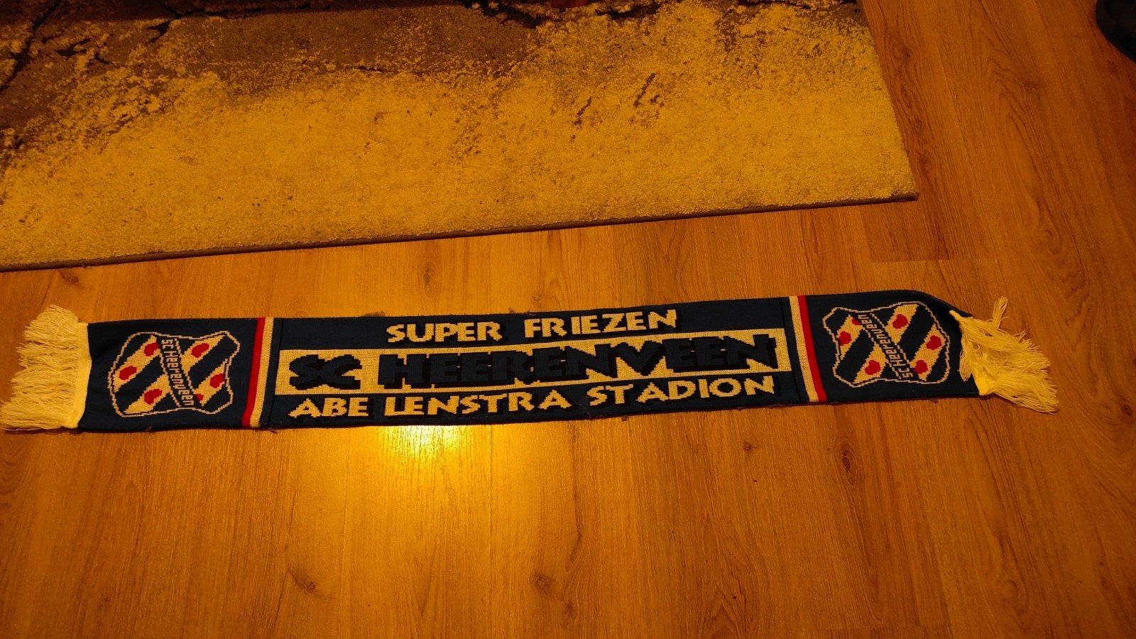 sjaal sc Heerenveen, Ophalen of Verzenden, Zo goed als nieuw, Overige binnenlandse clubs, Vaantje of Sjaal