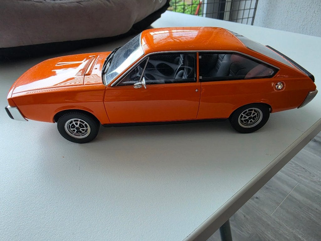 Renault 15 GTL 1/18 Otto mobile, Hobby en Vrije tijd, Ophalen of Verzenden, Gebruikt, Auto, OttOMobile