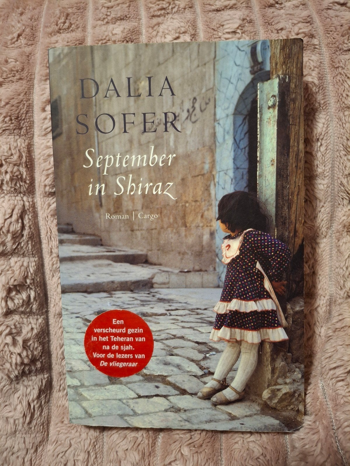 September in Shiraz - Dalia Sofer (Roman), Ophalen of Verzenden, Zo goed als nieuw, Dalia Sofer, Europa overig