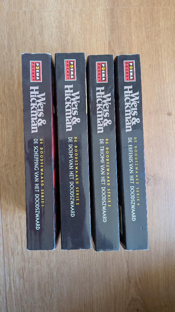Weis & Hickman - Doodszwaard serie, Ophalen of Verzenden, Zo goed als nieuw
