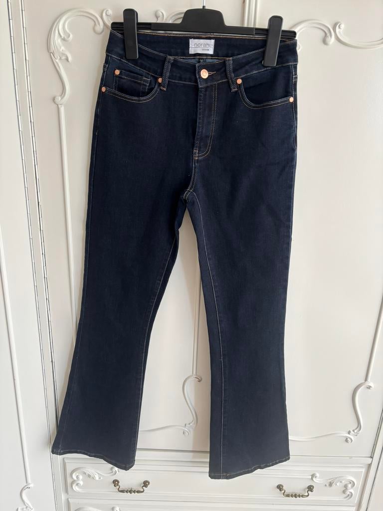 Nieuw blauw stretch flair jeans merk Norah maat 36, Kleding | Dames, Spijkerbroeken en Jeans, Ophalen of Verzenden, Nieuw, Blauw