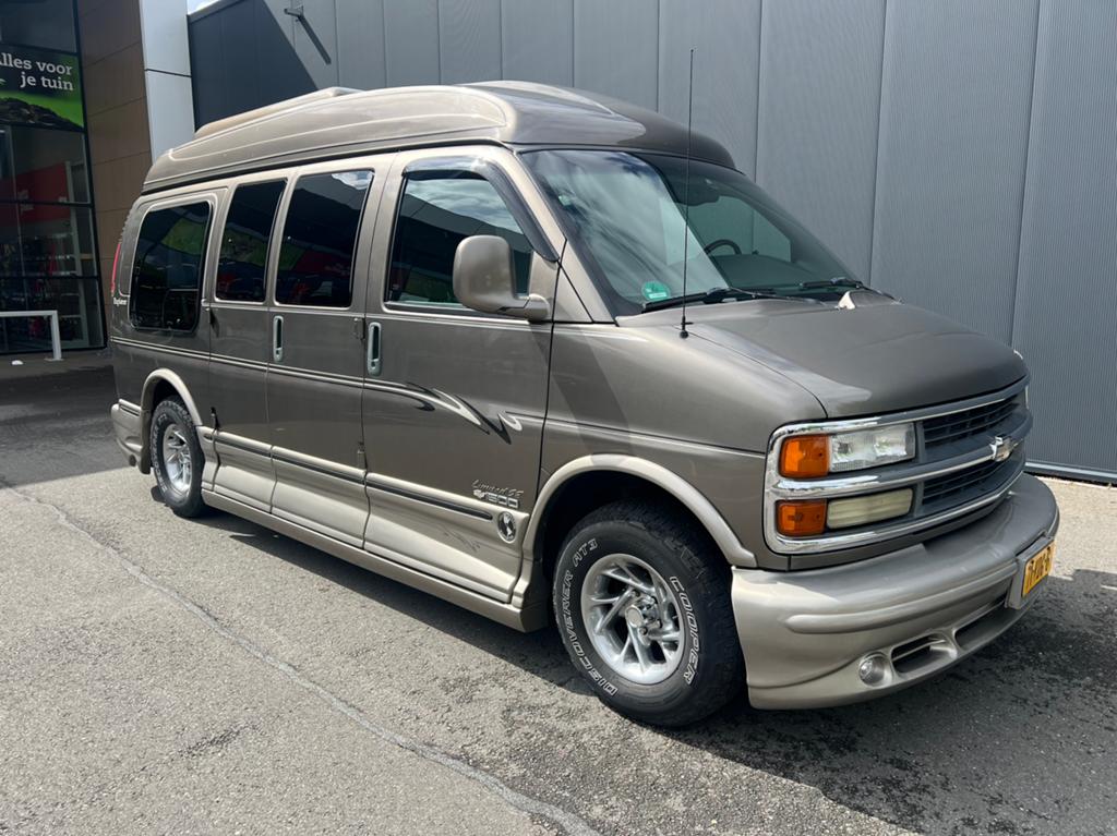 Chevrolet Express LOW MILES Chevy Van LPG Camper bus UNIEK!, Automaat, Achterwielaandrijving, Beige, Leder