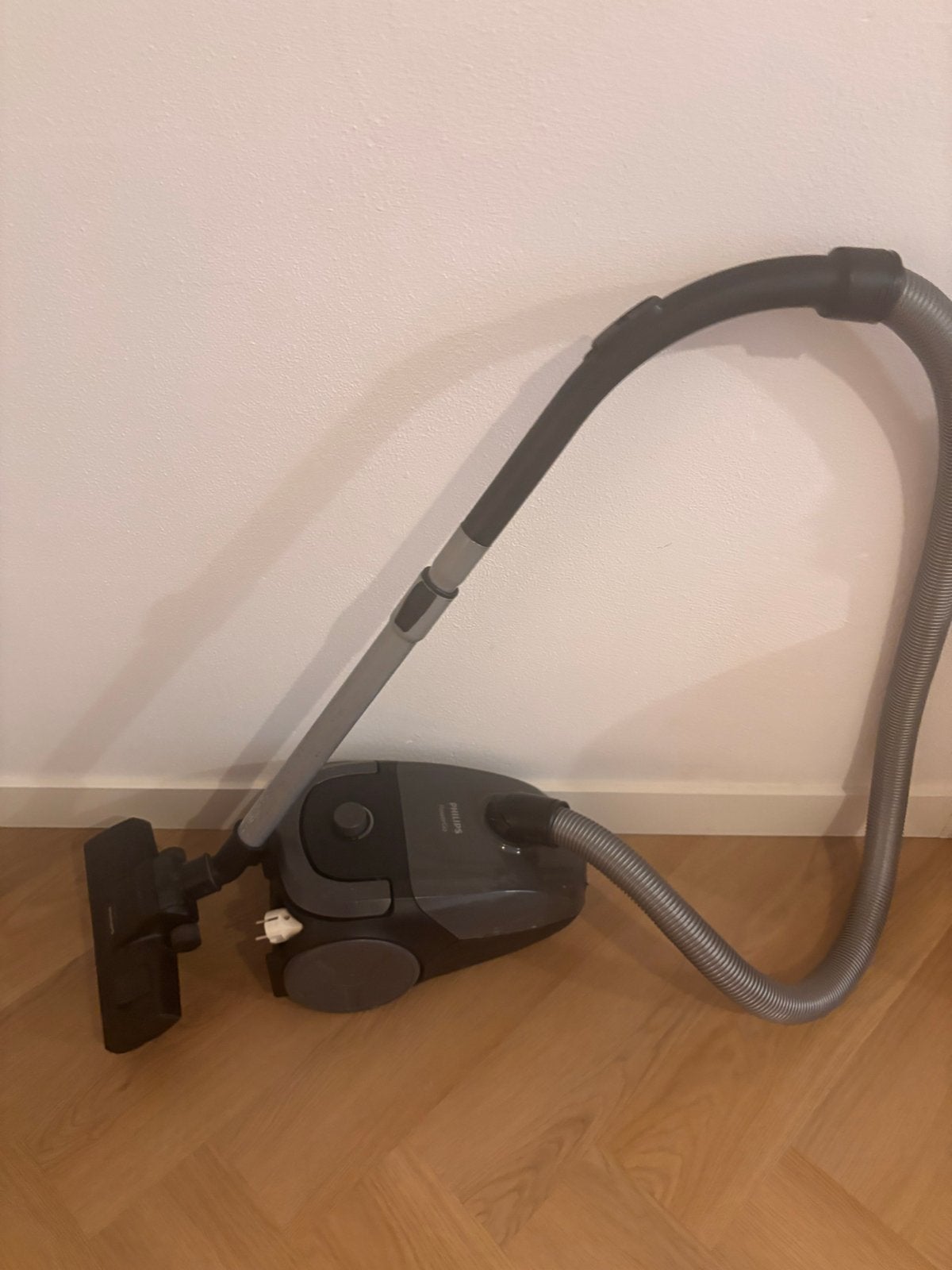 Philips PowerGo stofzuiger in goede staat, Witgoed en Apparatuur, Stofzak, Gebruikt, Verzenden, Philips