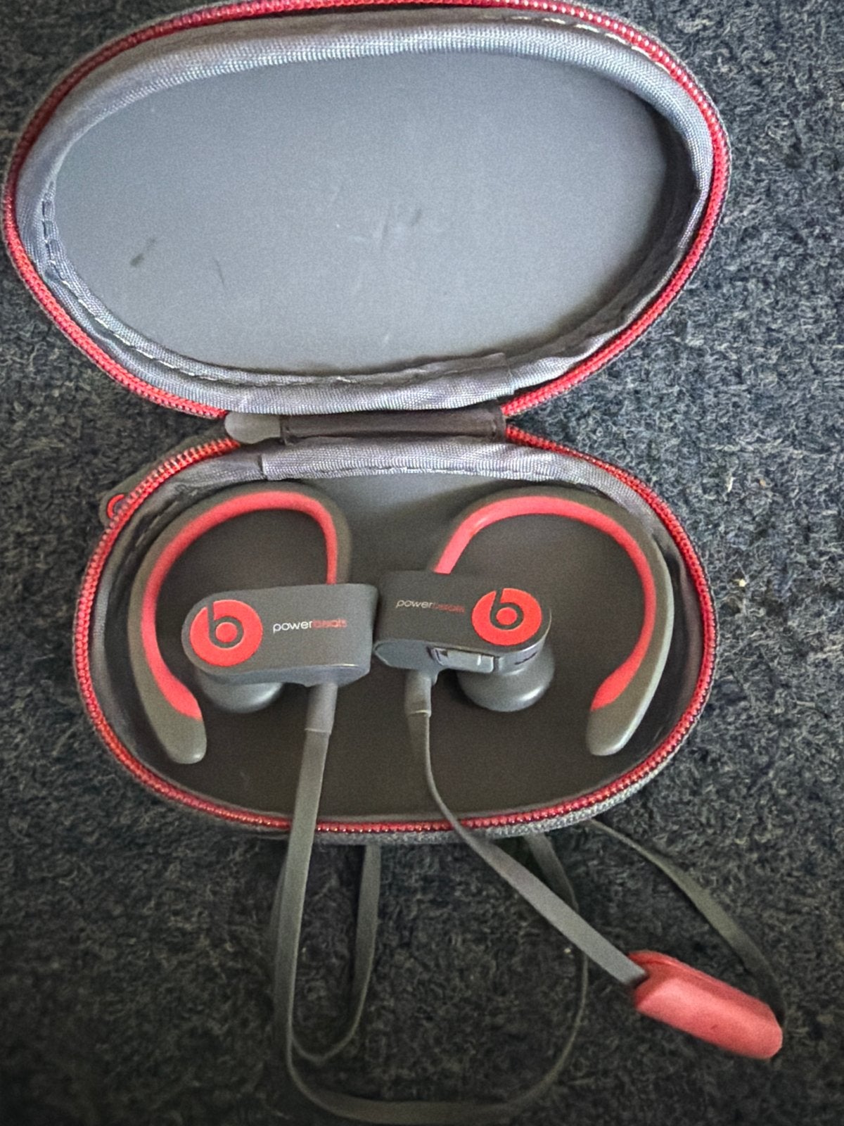 Beats Powerbeats 2 Wireless In-ear Koptelefoon Rood/Grijs, In-ear, Gebruikt, Bluetooth, Beats