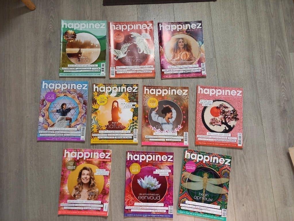 10 X Tijdschrift Happinez, Boeken, Ophalen of Verzenden, Gelezen