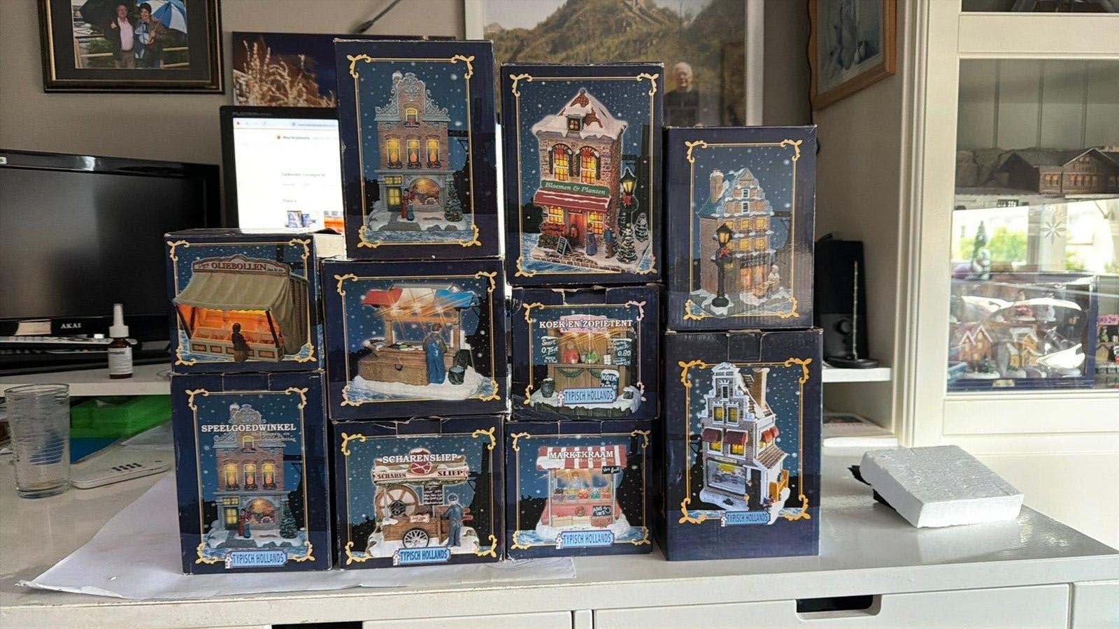 Typisch. Hollands in orginele verpakking 10 stuks, Ophalen of Verzenden, Zo goed als nieuw