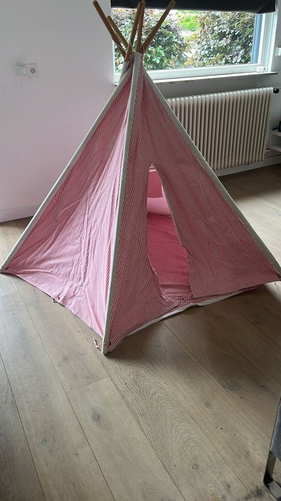tipi-tent voor kids om in te spelen, Ophalen, Gebruikt