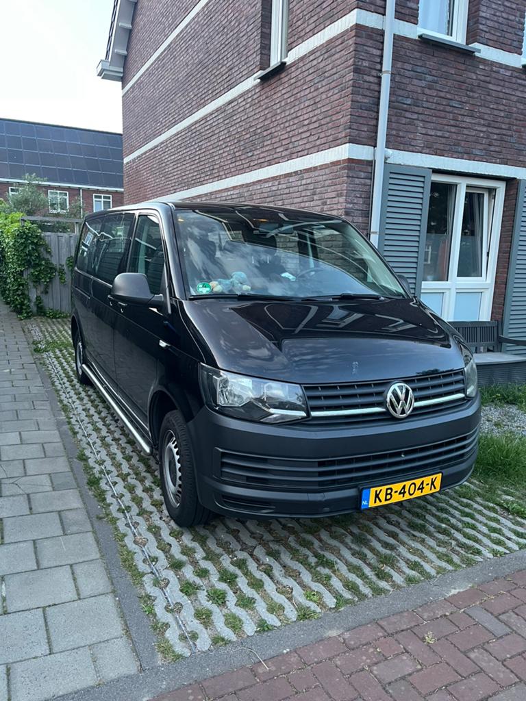 Volkswagen Transporter 2.0 TDI 62KW Kombi Marge 2016 Zwart, Auto's, Voorwielaandrijving, Euro 6, 4 cilinders, 255 €/maand