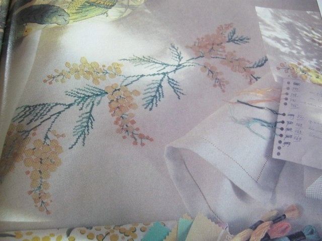 Borduurpatroon  Mimosa  nr 437, Verzenden, Nieuw, Handborduren, Patroon