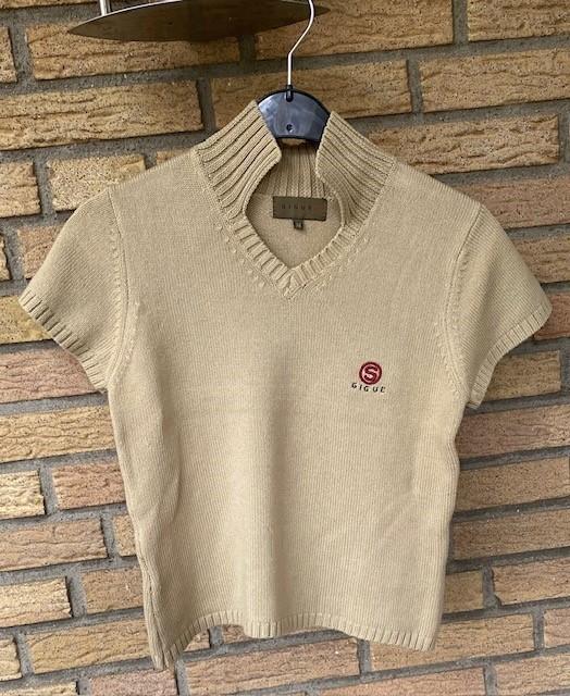 GIGUE gebreide top zand kleur NIEUW, Verzenden, Beige, Nieuw, Korte mouw