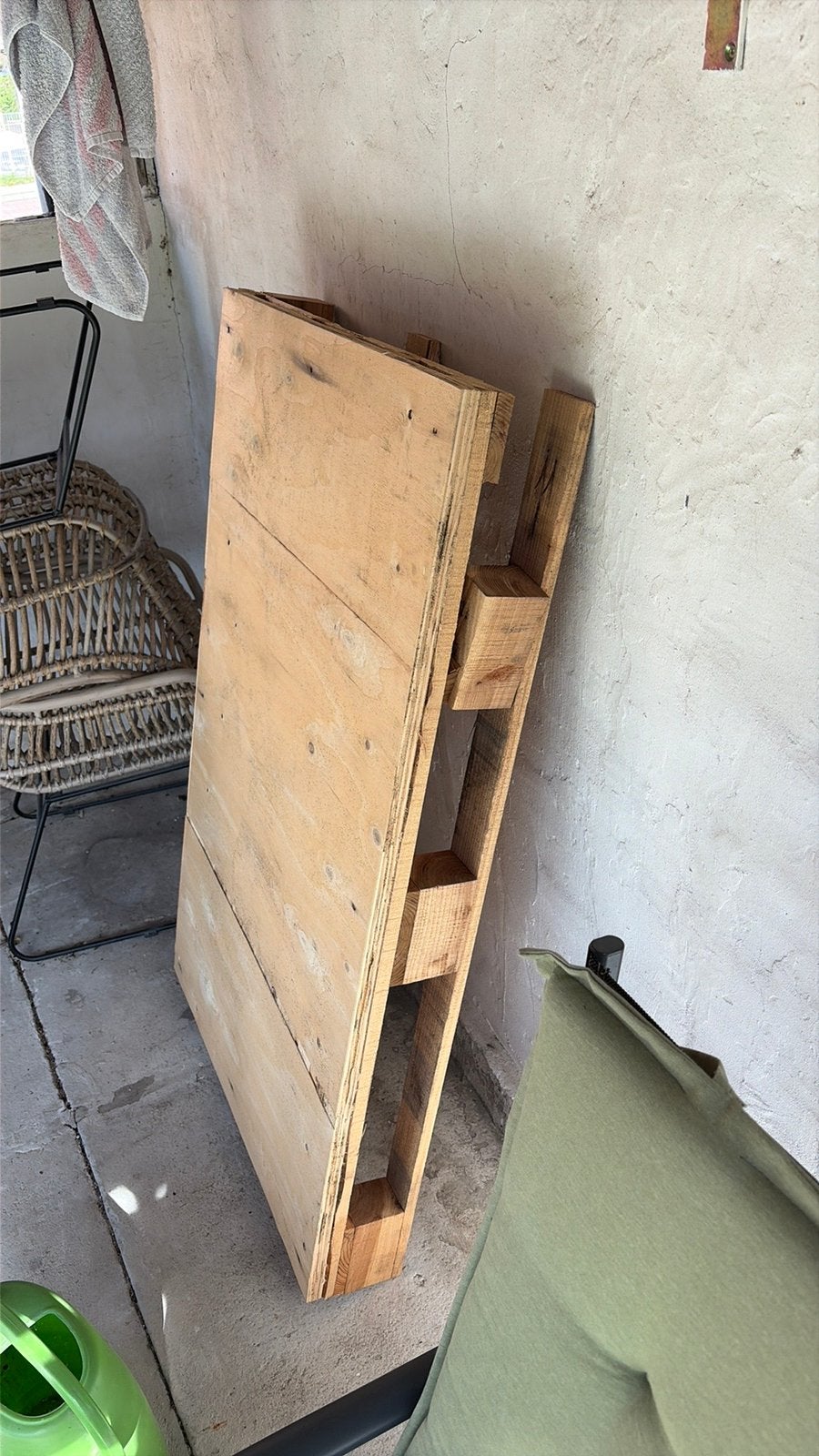 Gratis pallet, Ophalen, Zo goed als nieuw, 50 mm of meer, Minder dan 200 cm