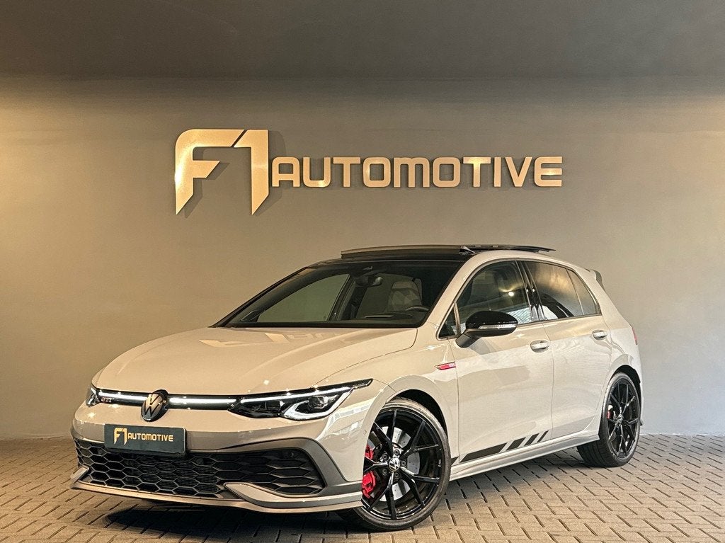 Volkswagen GOLF 2.0 TSI GTI Clubsport Pano|Akrapovic|HuD|H/K, Gebruikt, 4 cilinders, 1984 cc, Leder