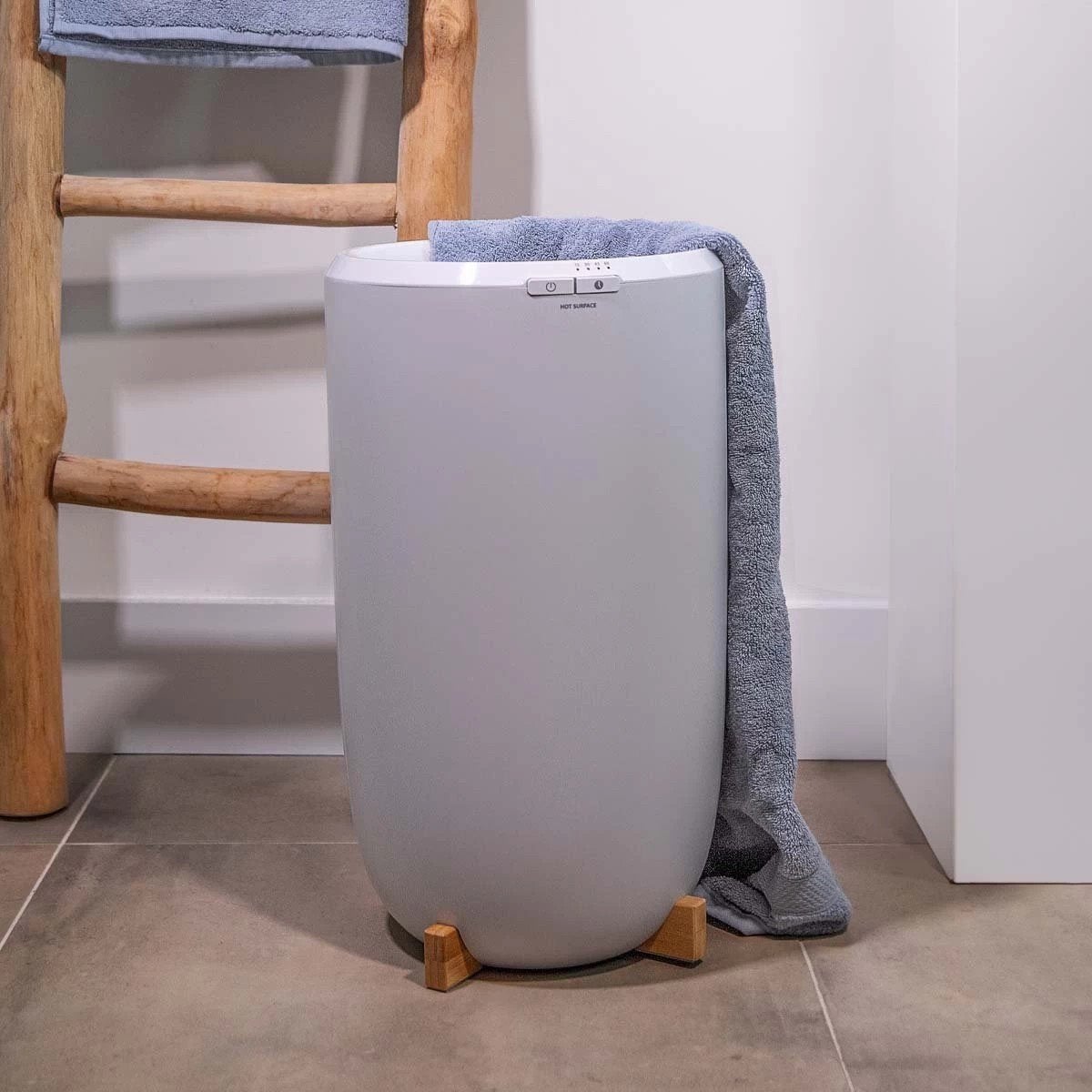 HEBE Towel Heater - Handdoeken warmer - Bamboe - Grijs, Ophalen, Zo goed als nieuw