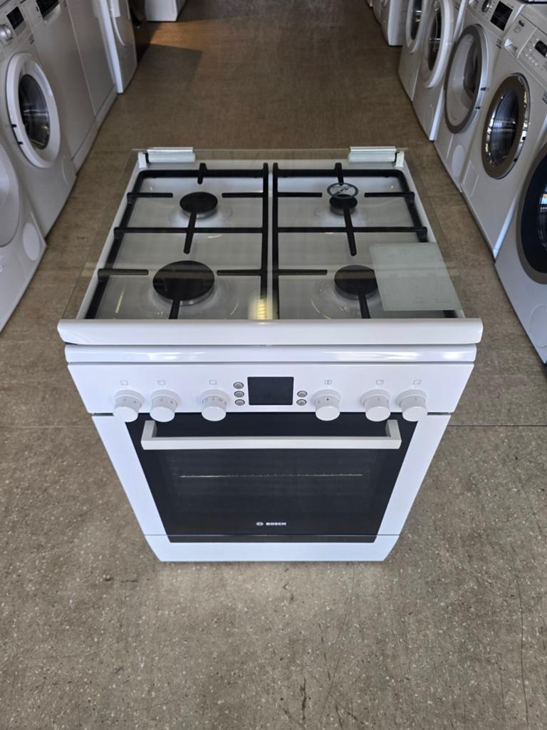 Bosch 4 pits gasfornuis | Hete lucht oven | Gratis thuis 🚚✅, Witgoed en Apparatuur, Fornuizen, Jirnsum, 60 cm of meer, 4 kookzones