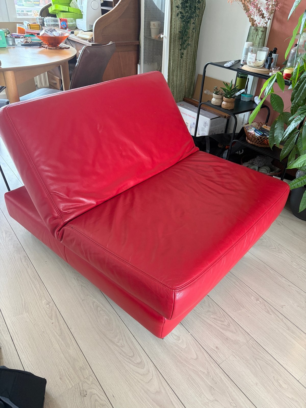 Rode leren fautuil / stoel- 110x93x40cm, Ophalen, Eenpersoons, Zo goed als nieuw, Rechte bank