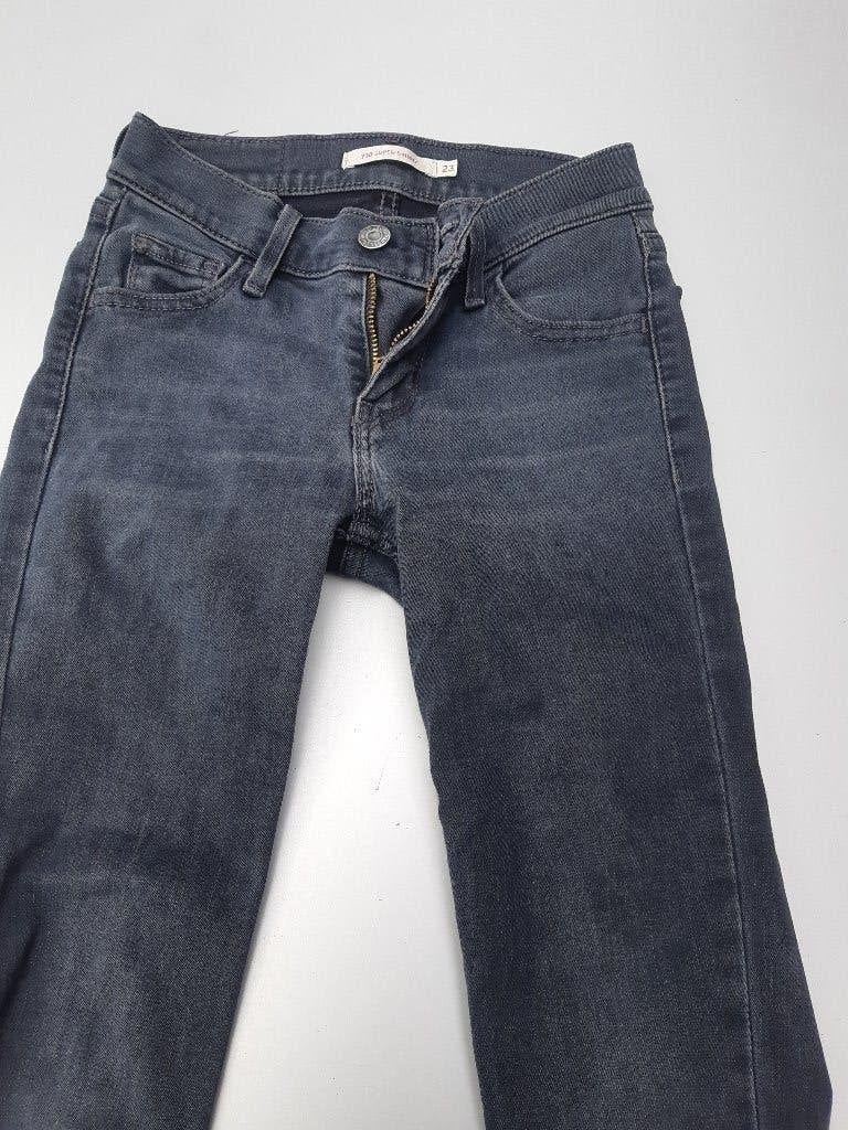 Levi's spijkerbroek 710 Super Skinny maat 23, Kleding | Dames, Ophalen of Verzenden, Zo goed als nieuw, W27 (confectie 34) of kleiner