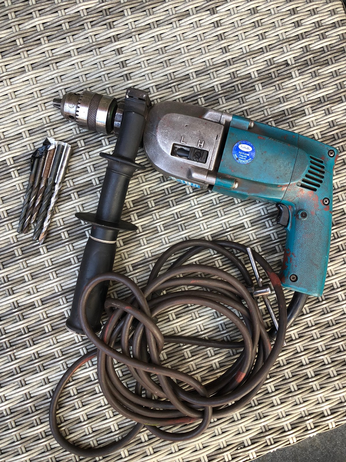 Origineel makita Hammer drill in goede staat werkt perfect, Ophalen, Zo goed als nieuw, Boor- en/of Breekhamer