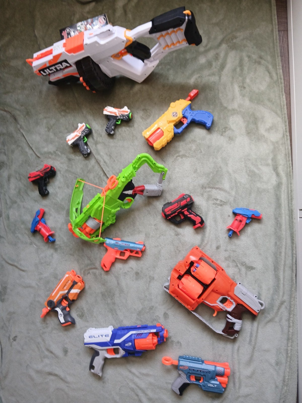 Grote Ultra Elektrische Nerf Gun met accessoires, Kinderen en Baby's, Ophalen of Verzenden, Gebruikt