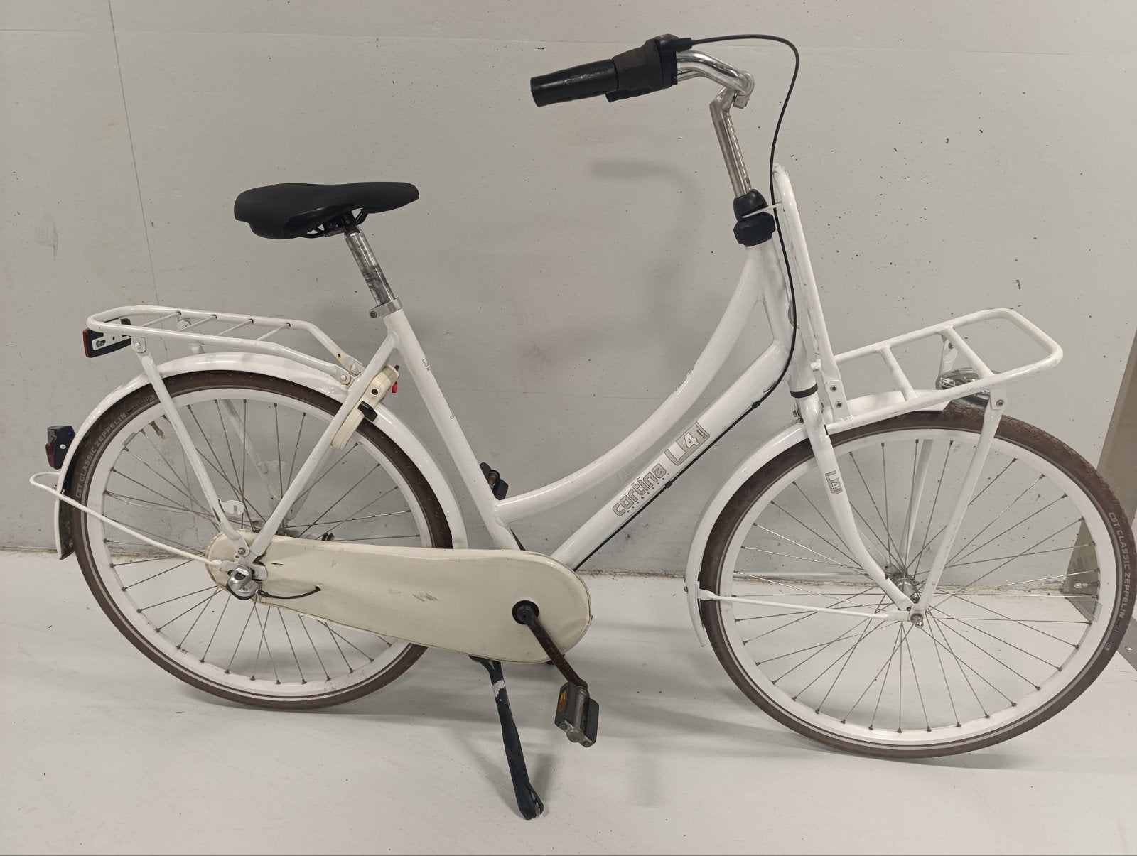 Cortina u4.  3 versnellingen, Ophalen, Terugtraprem, Cortina U4 transportfiets, Versnellingen