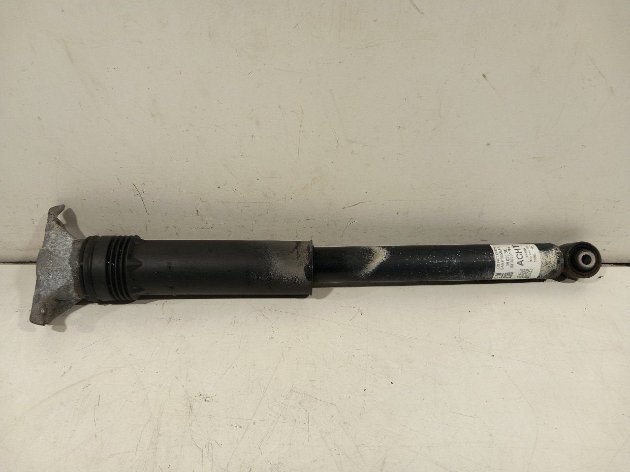 Schokbreker rechts achter Opel Astra, Onderdelen@venauto.nl, Van der Ven Autorecycling B.V., Gebruikt, Ettenseweg 76, 4706 PB Roosendaal, The Netherlands