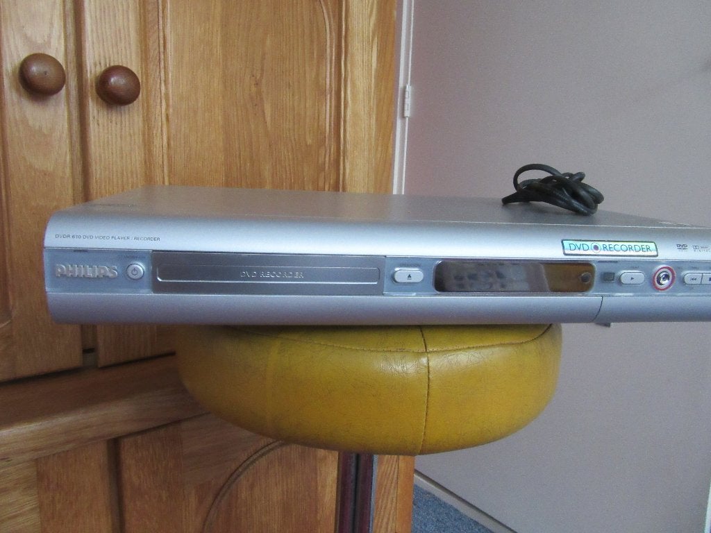DVD recorder, Ophalen of Verzenden, Zo goed als nieuw, VHS-speler of -recorder