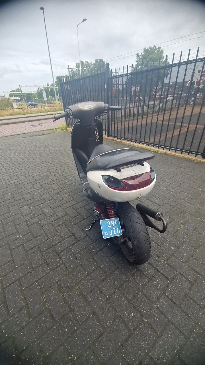 Peugeot Vivacity 2T - 70cc Malossi Sport. ook teruil, Ophalen of Verzenden, Tweetakt, Vivacity