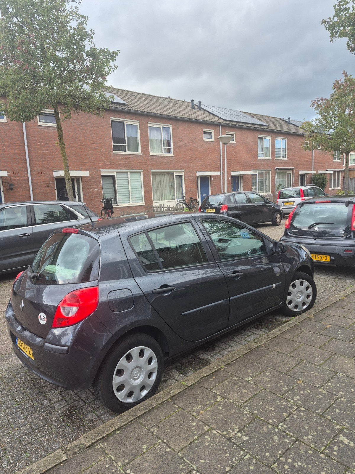 Renault Clio 1.4 16V 72KW 5-DRS E4 2007 Grijs, Voorwielaandrijving, Zwart, 4 cilinders, 1200 kg