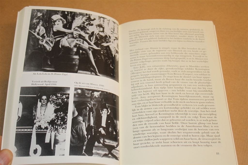 Blauwe engel. Het leven van Marlene Dietrich., Boeken, Ophalen of Verzenden, Gelezen, Personen