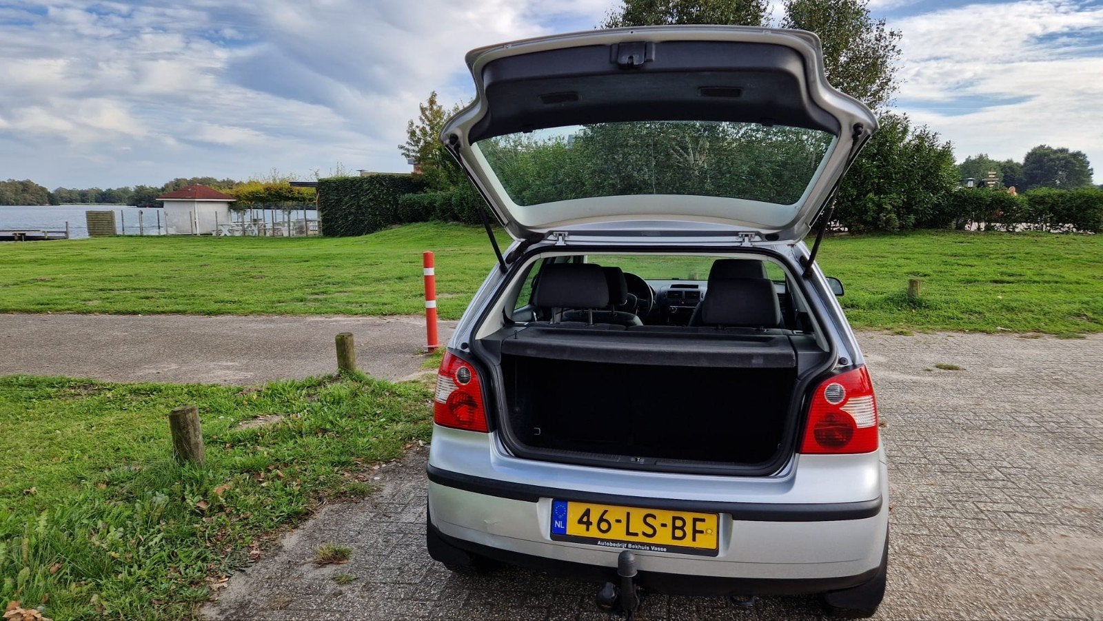 Foto 8 van Volkswagen Polo 1.4 airco, nieuwe APK, lage km stand.