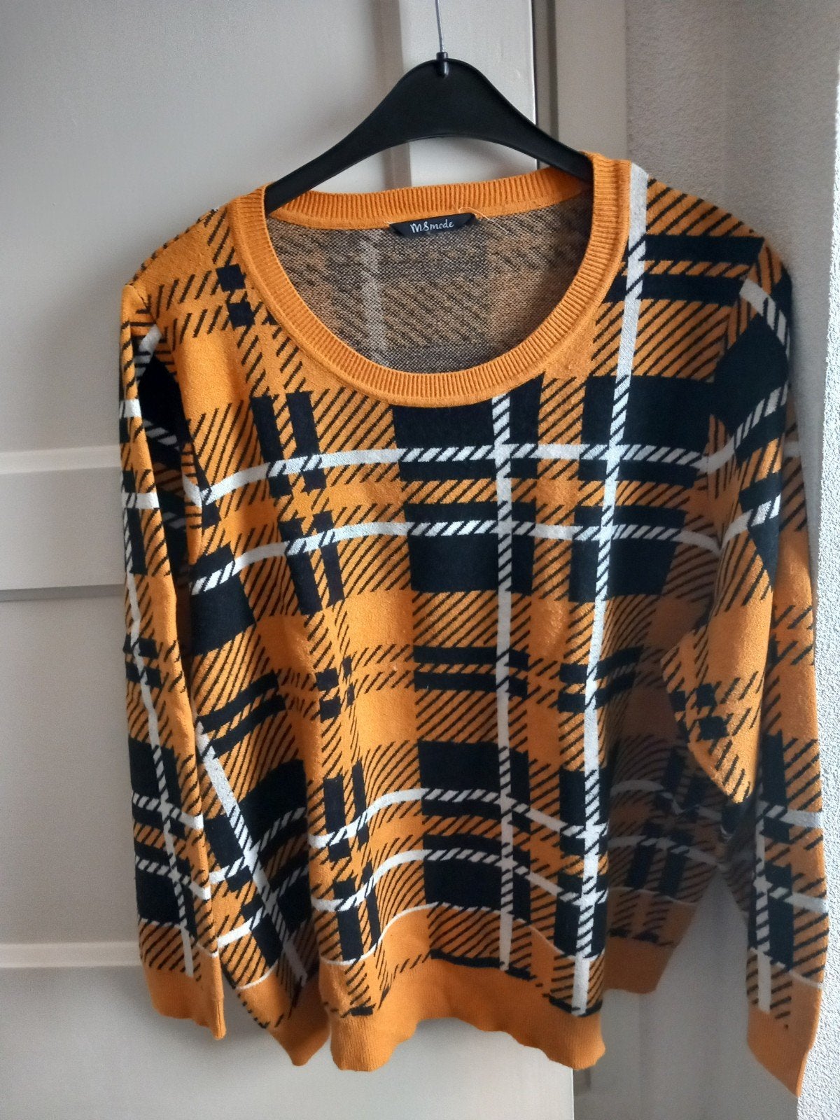Geel/zwart/wit geruite dames trui, Ophalen of Verzenden, MS Mode, Gedragen, Geel