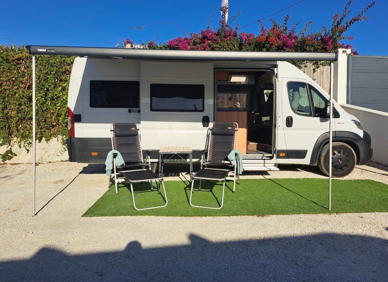Possl camper 2021 - 6.40m - Lengtebedden -Fietsendrager, Caravans en Kamperen, Campers, Buscamper of Camperbus, Fiat, Pössl, Fietsendrager