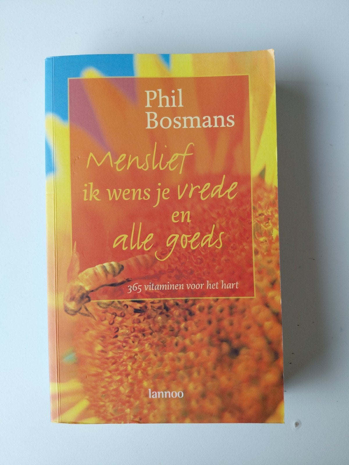 P. Bosmans - Menslief, ik wens je vrede en alle goeds, Boeken, Ophalen of Verzenden, Gelezen, P. Bosmans